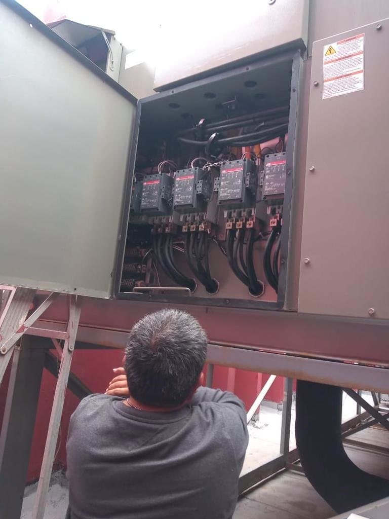 Reparacion de Chiller 274 TR